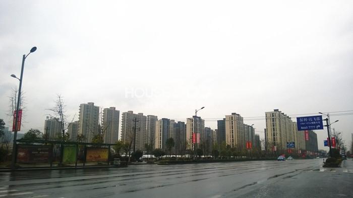 萧山宝龙城市广场周边小区实景图 2015年2月摄