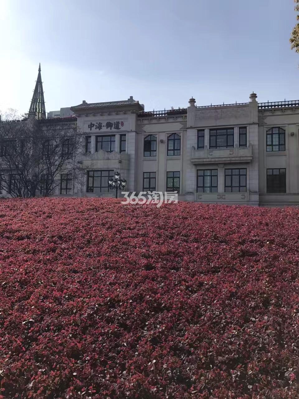 中海御道售楼处实景图 2017年4月摄